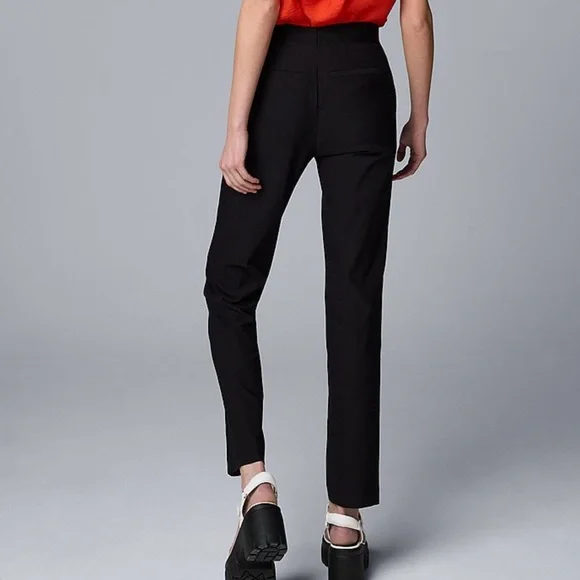 Simply Vera Vera Wang Pintuck Slim Straight Pants. Size Medium Black - Picture 4 of 9